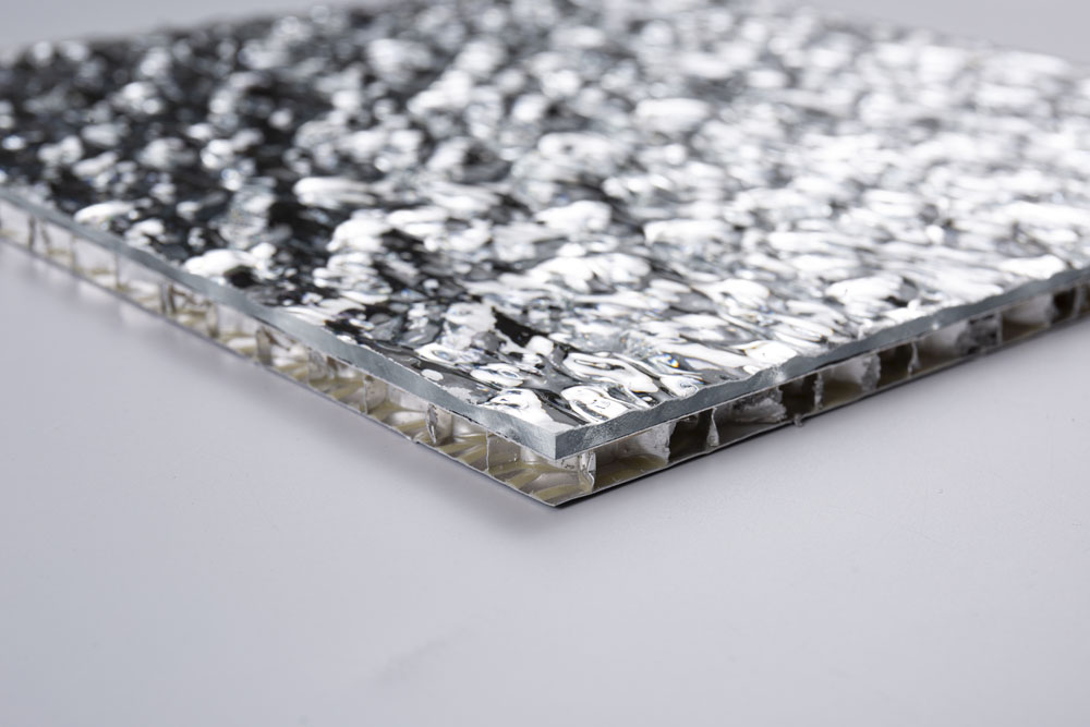 9mm水波纹吊顶铝蜂窝板